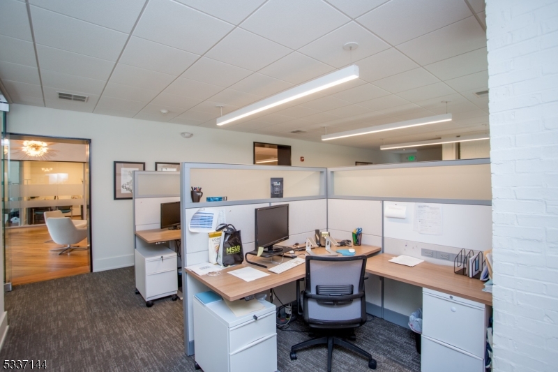 Imbue Bldg - Residential Income