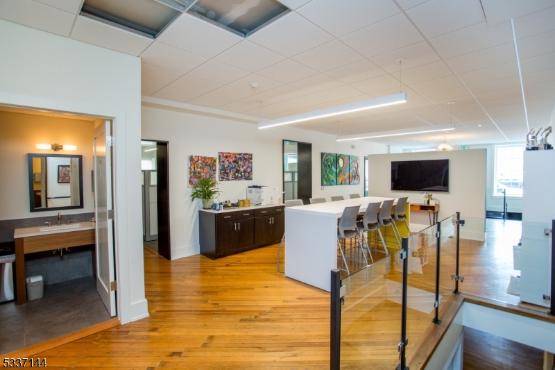 Imbue Bldg - Residential Income