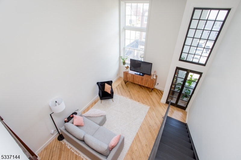 Imbue Bldg - Residential Income