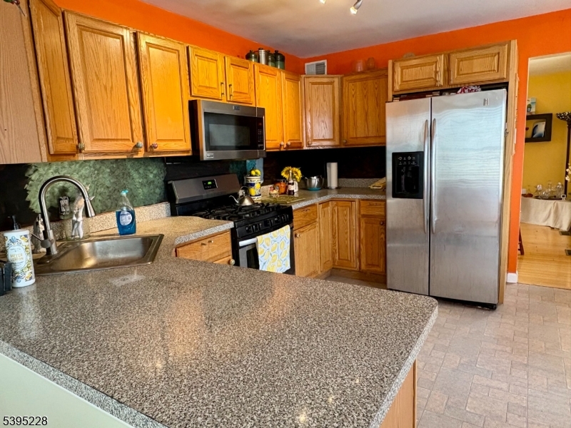 Crystal Springs - Residential