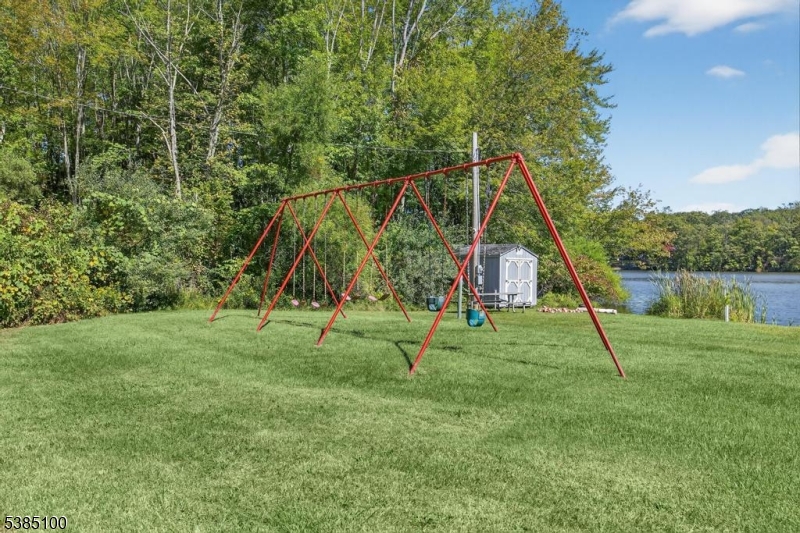 Crandon Lakes - Residential