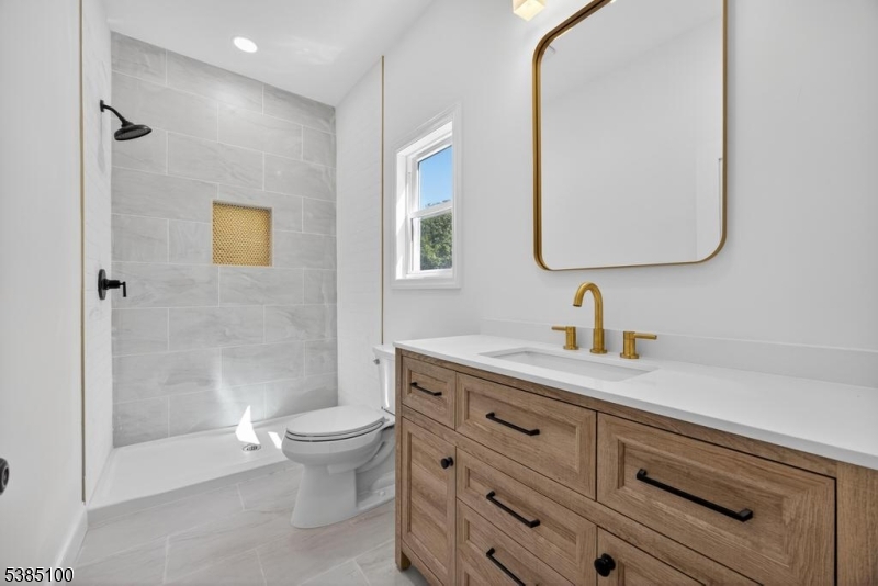 Crandon Lakes - Residential