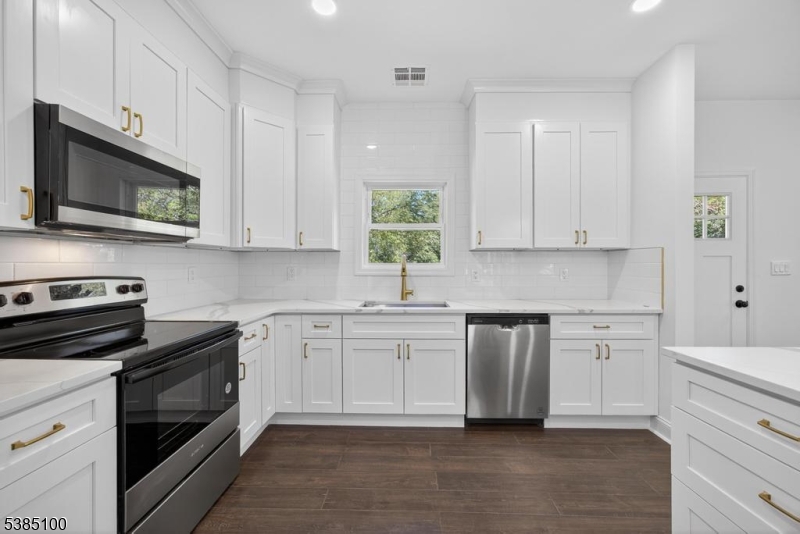 Crandon Lakes - Residential