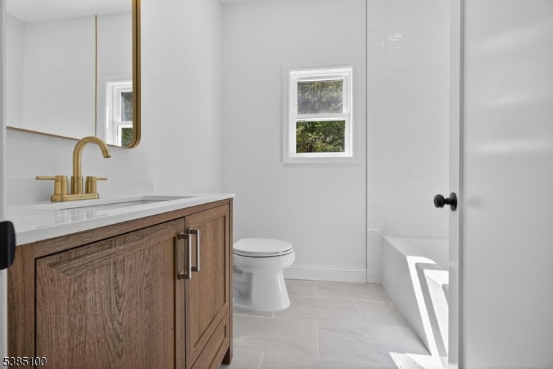 Crandon Lakes - Residential