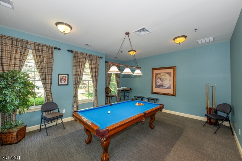 HORIZONS AT MOUNT ARLINGTON - Residential