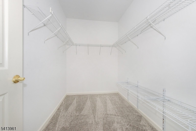 HORIZONS AT MOUNT ARLINGTON - Residential