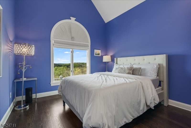 Beacon Hill - Residential