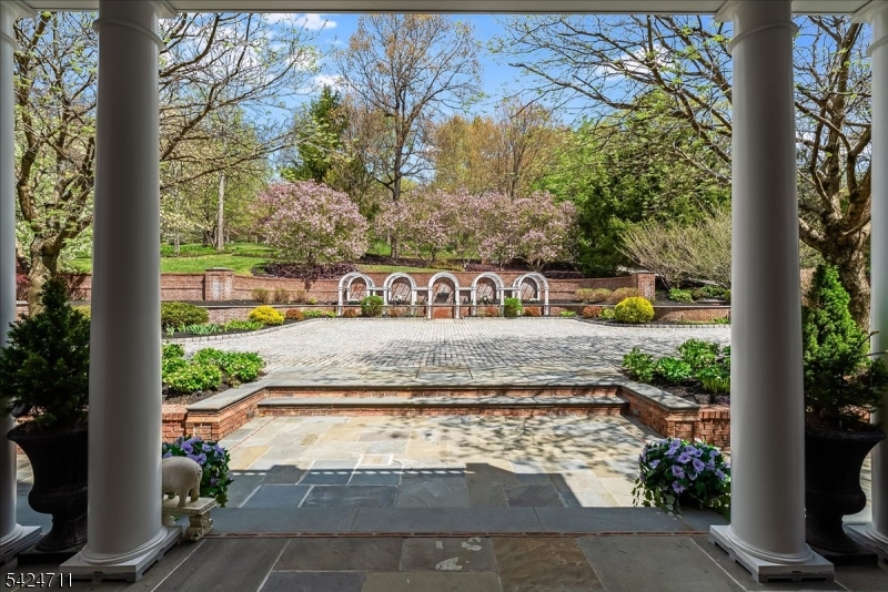 Beacon Hill - Residential