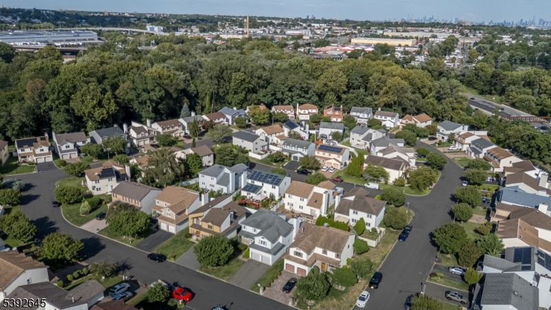 Parkside Manor - Residential