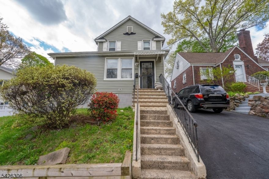 Discover this charming one-family home, a spacious 5-bedroom, 2-bath residence offered at $620,000. Featuring bright, flexible living spaces and a generous bedroom count, this home is ideal for extended living arrangements. The property also offers a desirable mother-daughter layout, providing added versatility for multi-generational living, guest accommodations, or potential home office use. Located in sought-after Teaneck, residents enjoy a vibrant, diverse community. A wonderful opportunity to enjoy comfortable suburban living with metropolitan convenience.