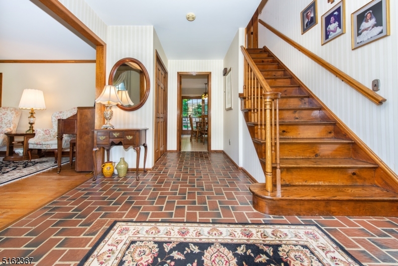 Robin Hill - Residential