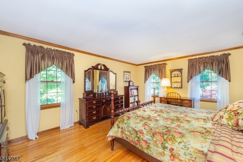 Robin Hill - Residential