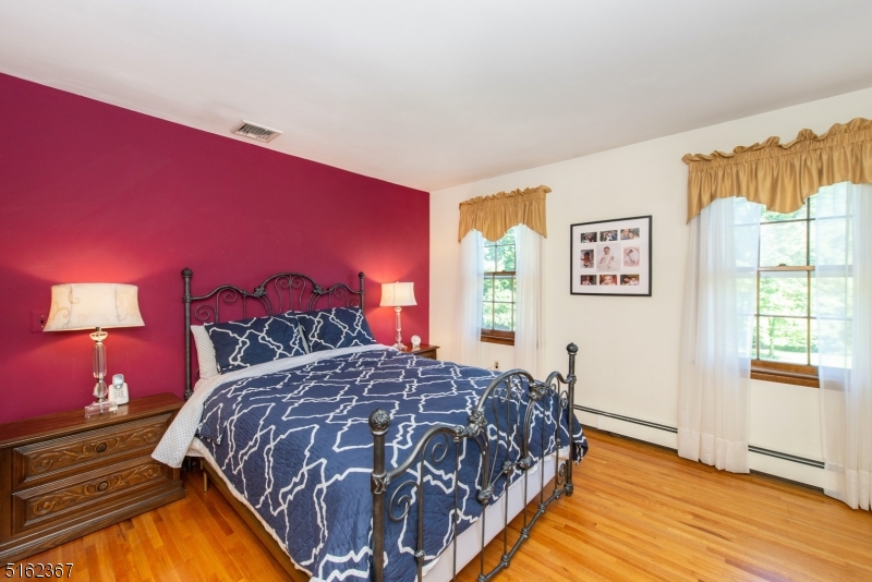 Robin Hill - Residential