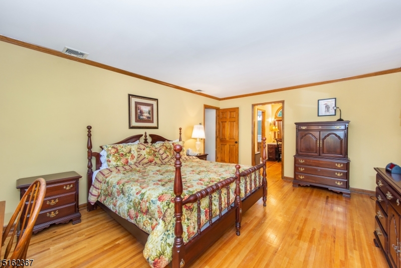 Robin Hill - Residential