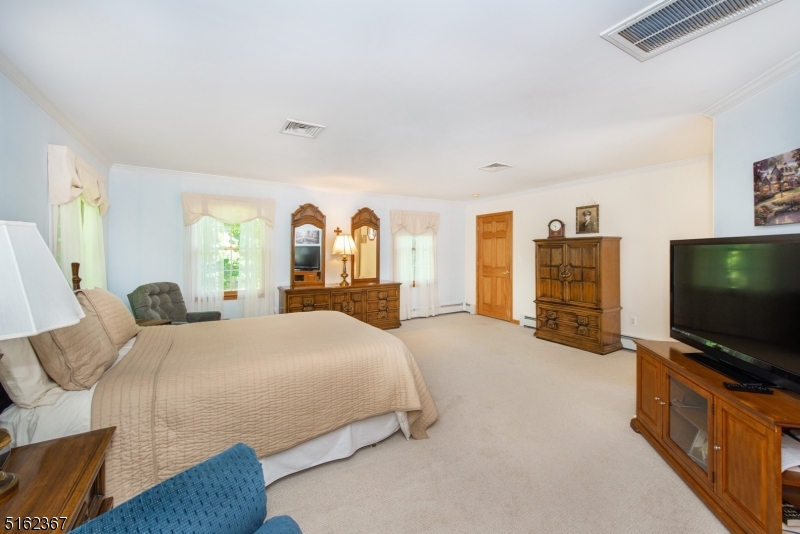 Robin Hill - Residential