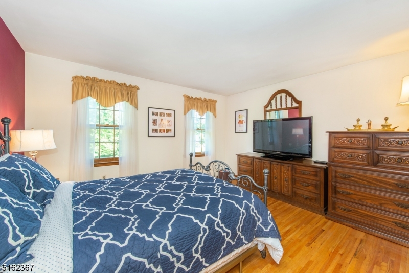 Robin Hill - Residential