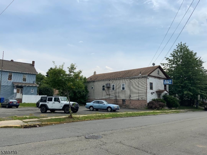 BAYWAY - Commercial Lease