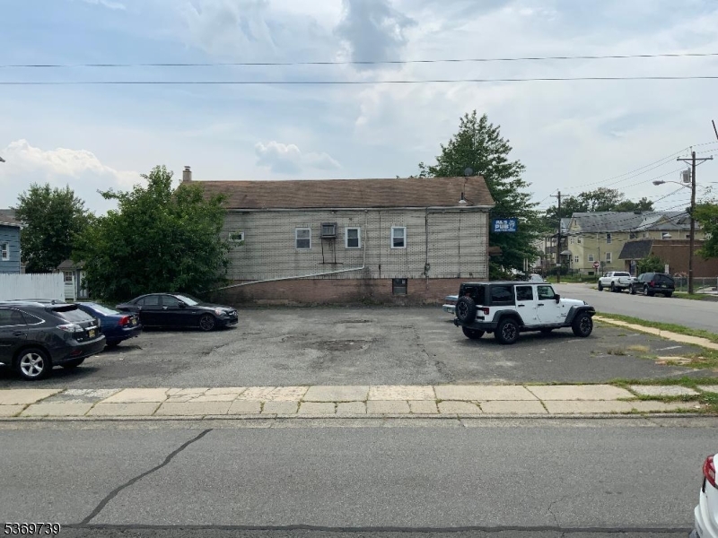 BAYWAY - Commercial Lease