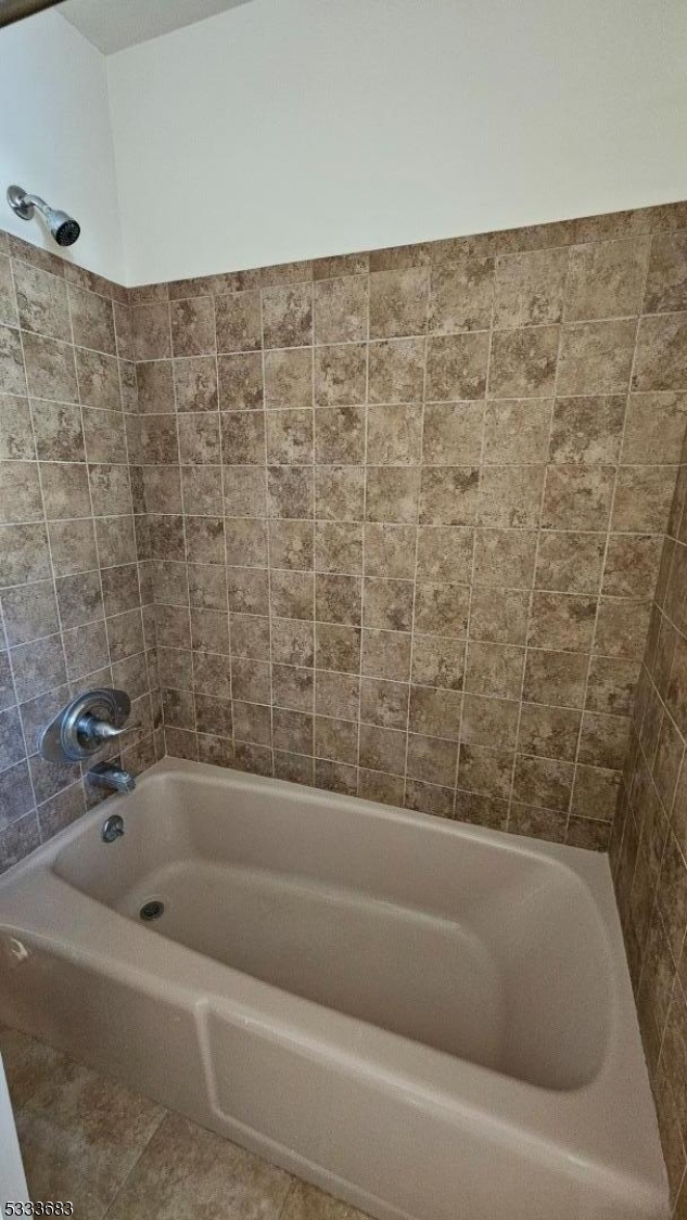 Mountain Club - Residential Lease