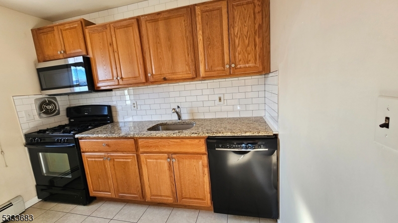 Mountain Club - Residential Lease