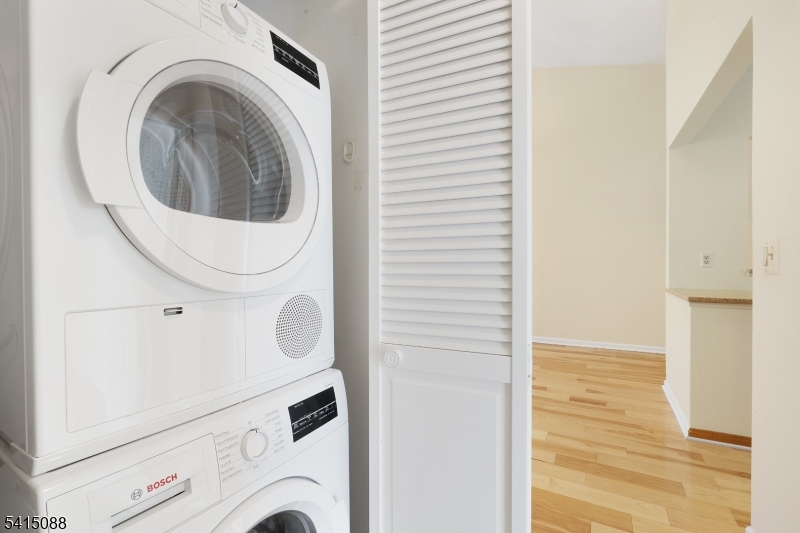 Spring Ridge - Residential