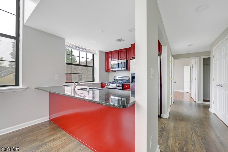 Hamilton Heights Condo - Residential