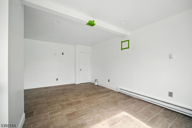 High Point Country Club - Residential Lease