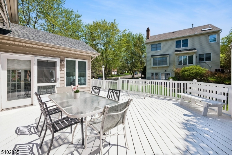 REVERE HILL - Residential