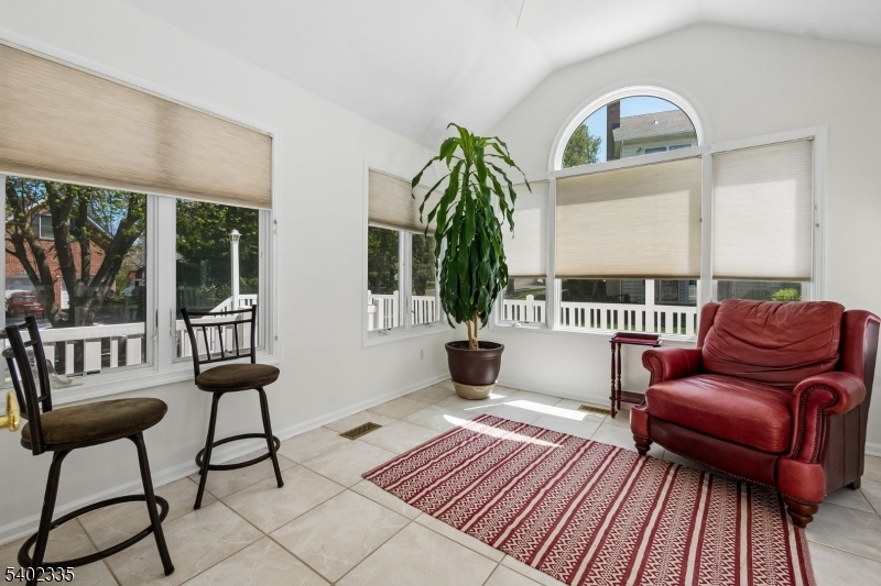 REVERE HILL - Residential