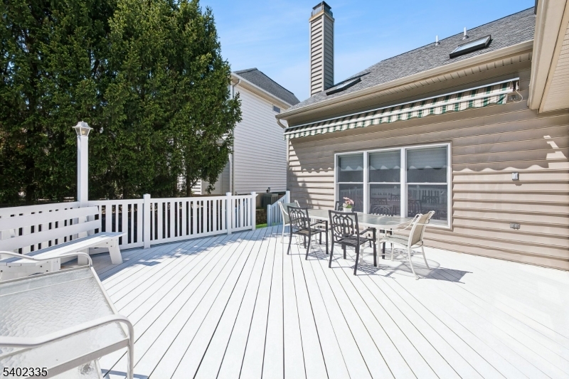 REVERE HILL - Residential