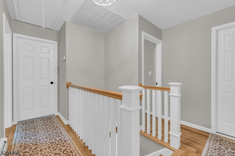 Schooleys Mtn - Residential