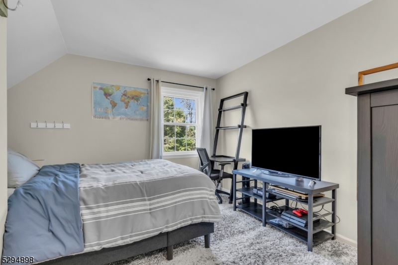 Schooleys Mtn - Residential