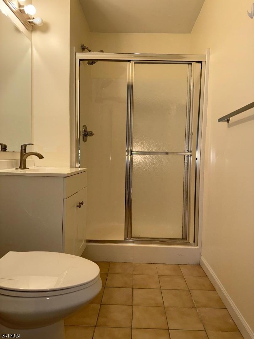 Chanda Arms - Residential