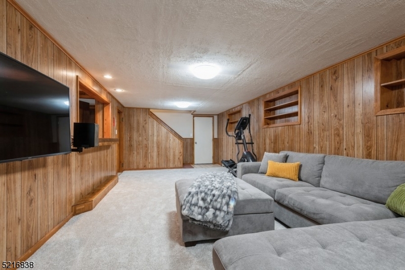 Ridge Road Estates - Residential