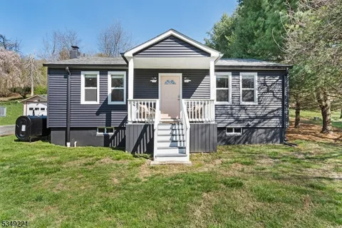 MLS: 3958674