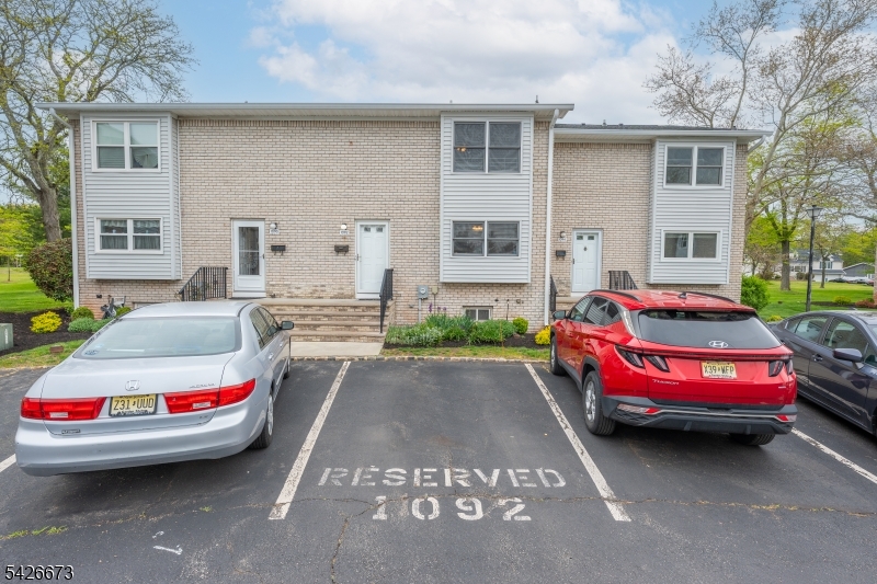 Robin Road Village - Residential