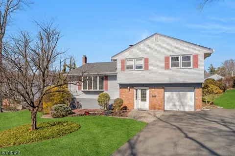 2 Azalea Ln, Montvale Boro, NJ 07645 - MLS#: 3949013