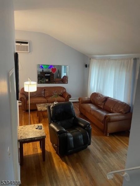 Shorecrest - Residential