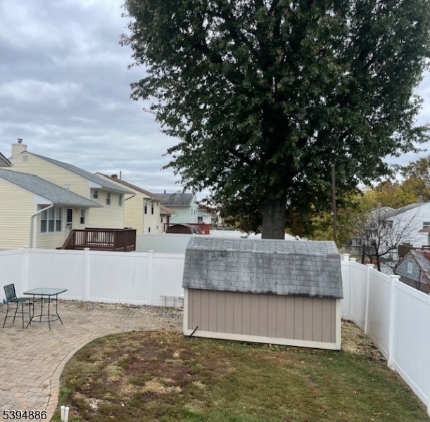 Shorecrest - Residential