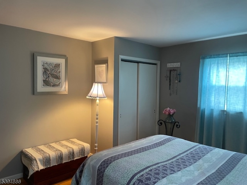 Shorecrest - Residential