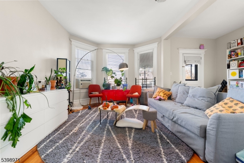 North End - Residential Income