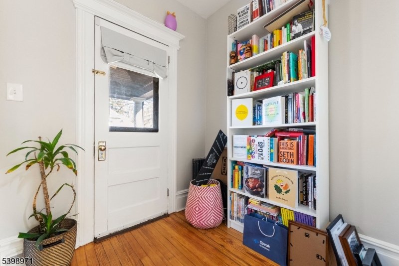 North End - Residential Income