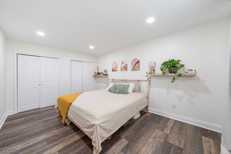 Elmora - Residential