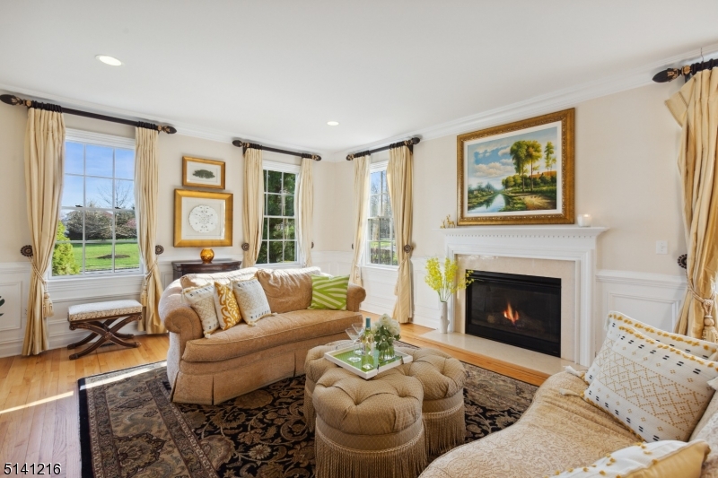 North Edison Estate - Residential