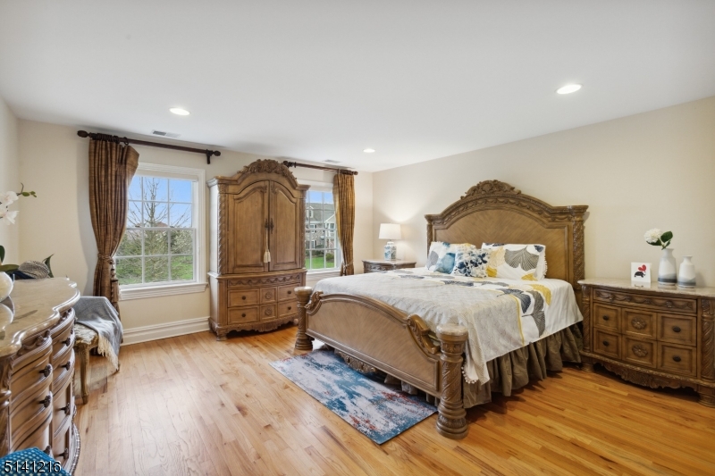 North Edison Estate - Residential