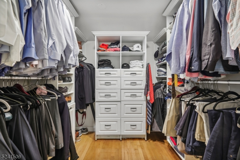 Old Short Hills - Residential