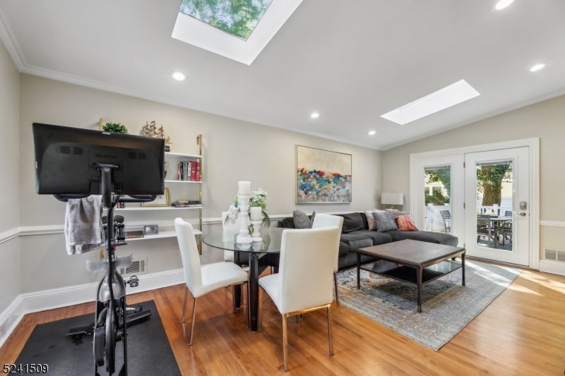 Old Short Hills - Residential