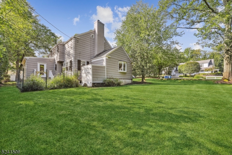 Old Short Hills - Residential