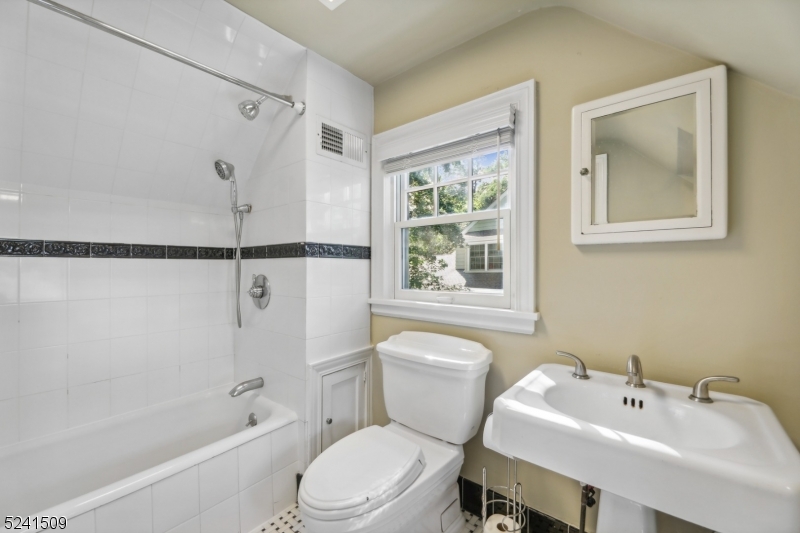 Old Short Hills - Residential