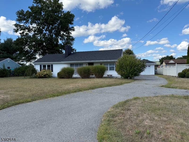43 Washburn Rd